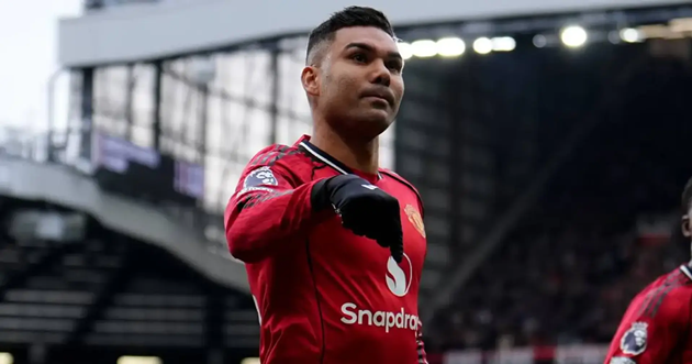 HLV Carrick đ&aacute;nh gi&aacute; cao phong độ gần đ&acirc;y của Casemiro.
