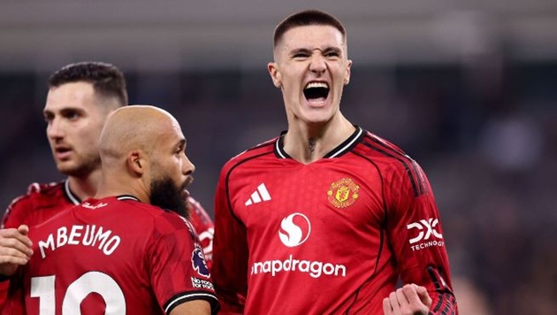 Man Utd đ&aacute;nh bại Everton để gi&agrave;nh vị tr&iacute; thứ 4.