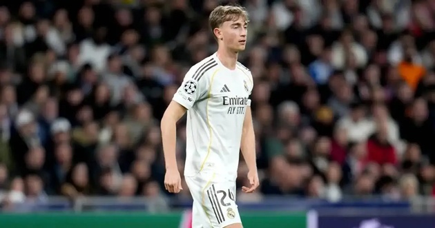 Ảnh bài viết Real Madrid vắng Dean Huijsen ở trận gặp Benfica