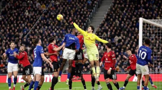 Lammens có khả năng làm chủ không gian cực tốt.