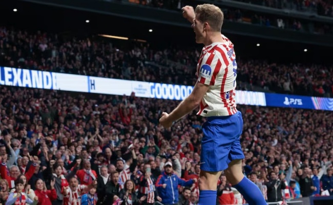 Sorloth lập hattrick b&agrave;n thắng.