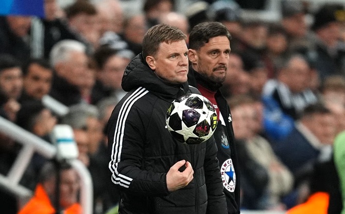 Ảnh bài viết Howe khẳng định Newcastle không ngán Barca hay Chelsea