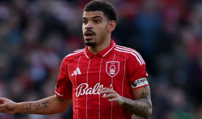 MU nhắm sao Nottingham.