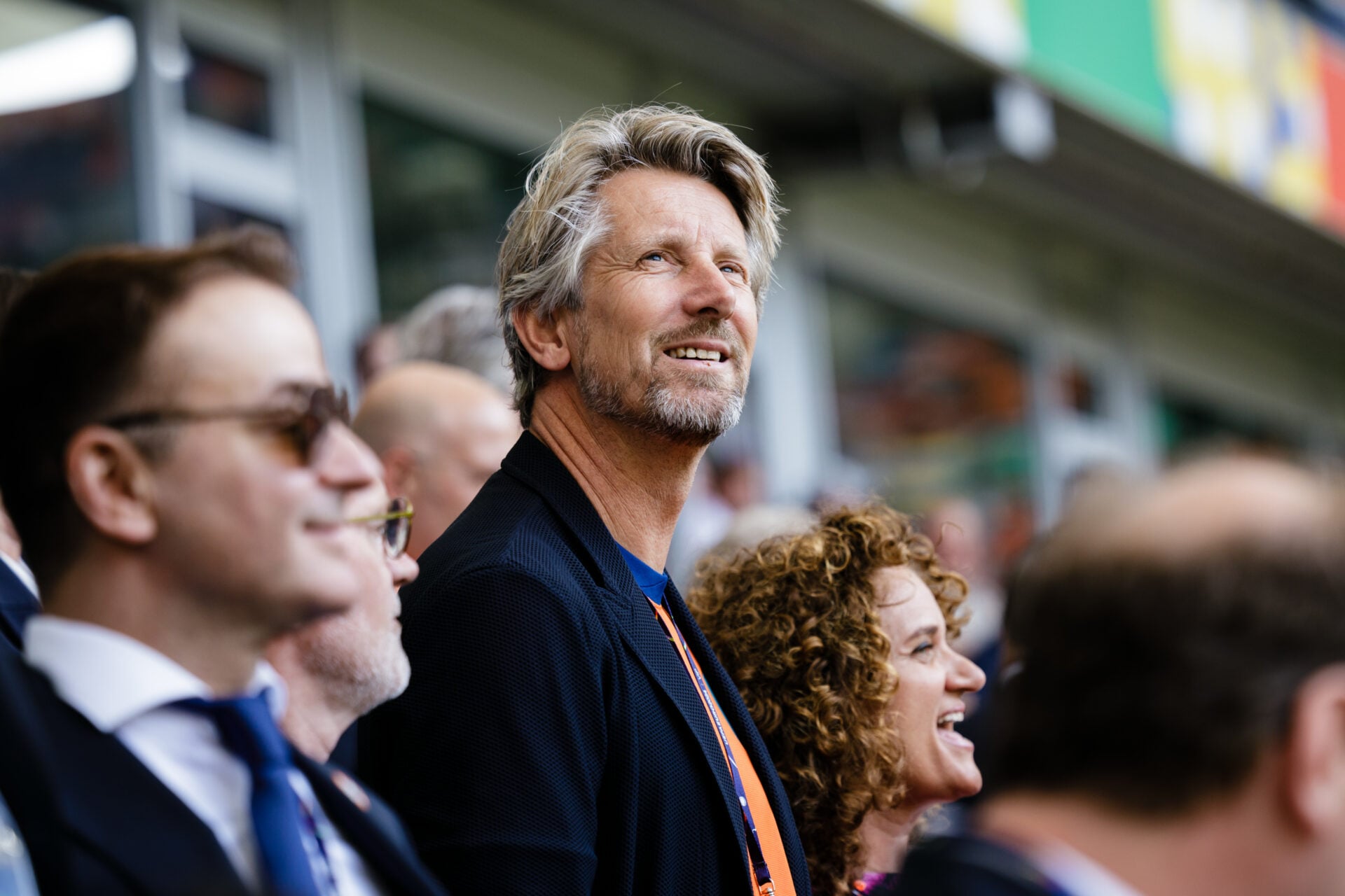 Lammens gợi nhớ h&igrave;nh b&oacute;ng Van der Sar.