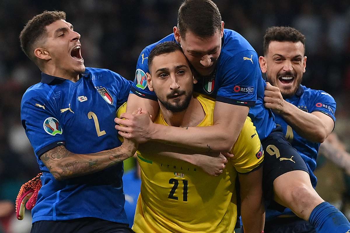 Khi cả nước Ý nín thở.