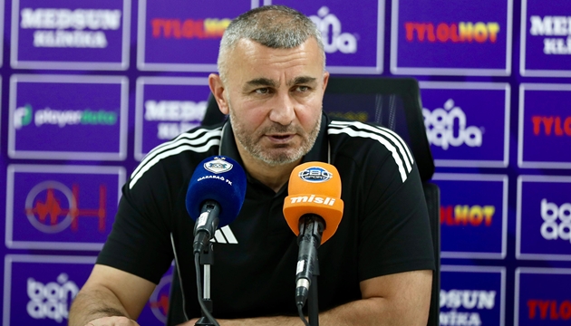 HLV trưởng của Qarabag h&agrave;i l&ograve;ng với tinh thần chiến đấu của c&aacute;c học tr&ograve;.