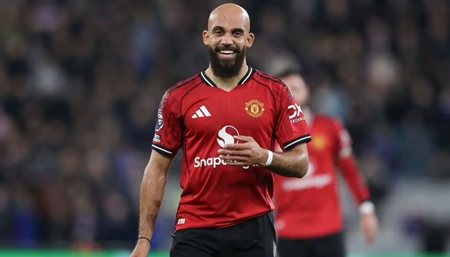 Ảnh bài viết Bryan Mbeumo lên tiếng bảo vệ Zirkzee tại Manchester United