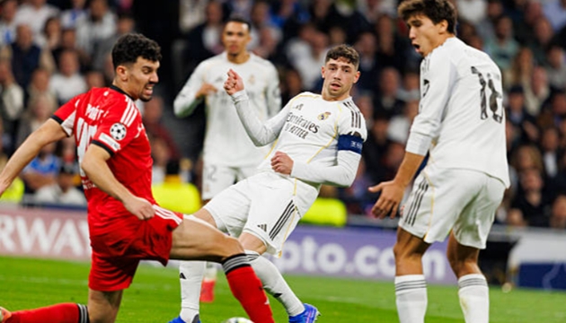 Ảnh bài viết 6 điểm nhấn Real 2-1 Benfica: Nghịch lý xG ; Show diễn của Valverde