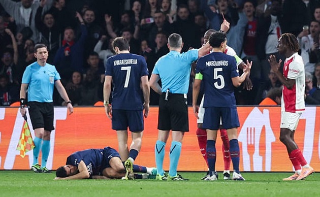 Ảnh bài viết Monaco tự bắn vào chân vì thói vô kỷ luật