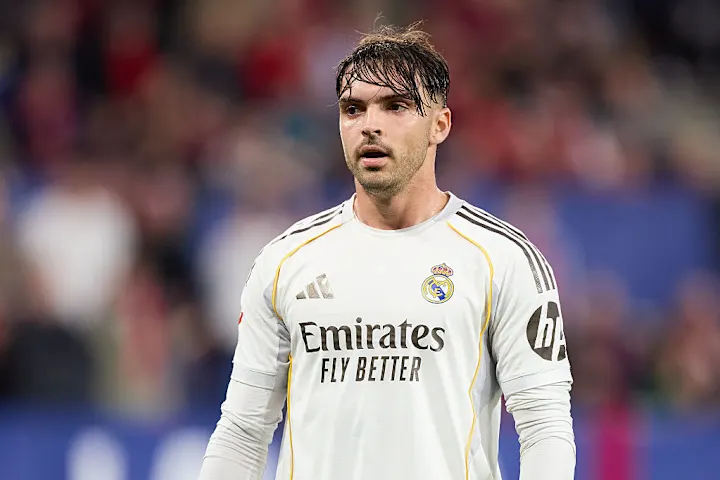 Asencio mắc lỗi trực tiếp dẫn đến b&agrave;n thua.