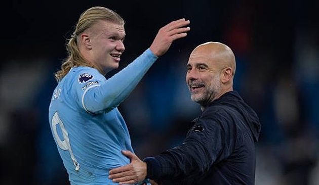 Ảnh bài viết Tin đồn chuyển nhượng tối 26/2: Pep giữ chân Haaland; Real nhắm Barella