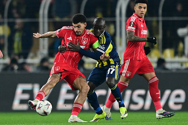 Ảnh bài viết 10 thống kê Forest vs Fenerbahce: Khách hết cửa ngược dòng