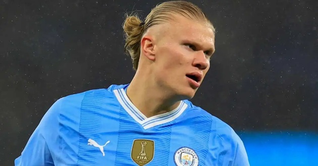 Ảnh bài viết Haaland thừa nhận học cách dứt điểm từ Van Persie