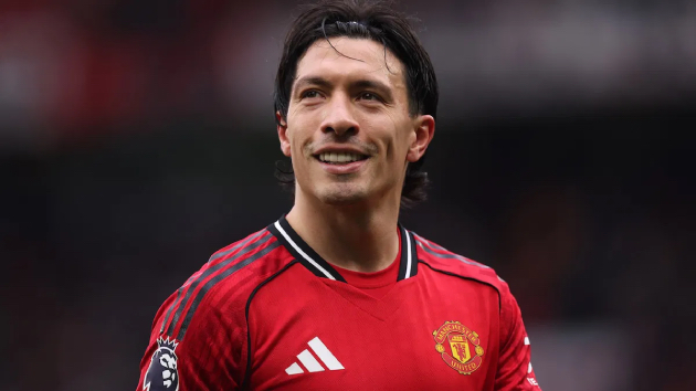 Ảnh bài viết Barca muốn Martinez, MU đáp trả bằng hợp đồng mới