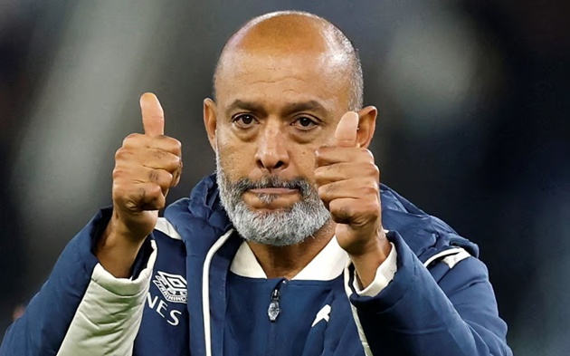 Nuno Santo đang gi&uacute;p West Ham chơi khởi sắc.