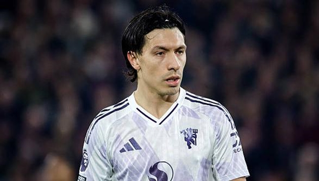 Ảnh bài viết Man Utd đón tin vui từ Lisandro Martinez