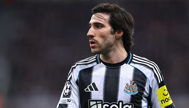 Ảnh bài viết Scholes chấm Tonali cho MU vì hay hơn Rice