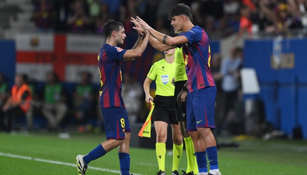 Ảnh bài viết Mất De Jong, Flick chốt cặp Pedri - Bernal đấu Villarreal