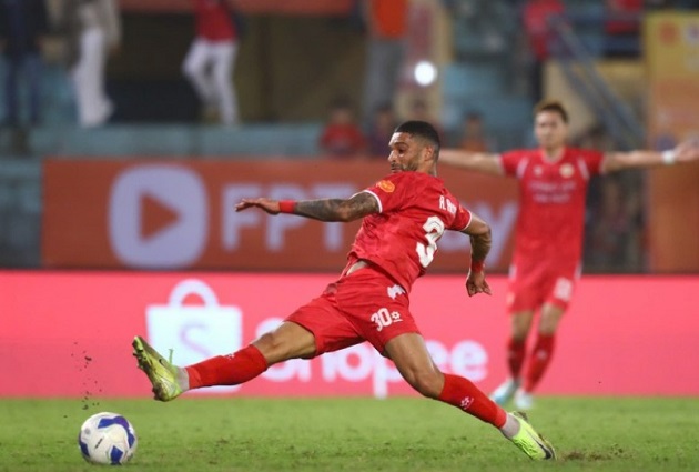 Ảnh bài viết Thắng ngược HAGL 3-1, CAHN xây chắc ngôi đầu