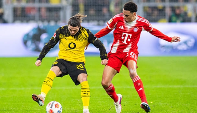 Xuất hiện rất nhiều điểm n&oacute;ng tr&ecirc;n s&acirc;n.