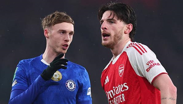 Ảnh bài viết Chelsea chi cả tỷ euro vẫn cúi đầu trước Arsenal