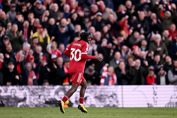 Frimpong sở hữu những phẩm chất tấn c&ocirc;ng ấn tượng. 