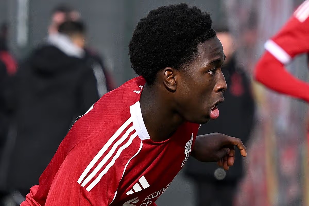 Ảnh bài viết Viên ngọc Josh Abe của Liverpool chấn thương nghỉ hết mùa