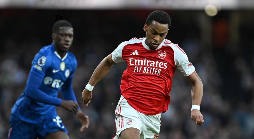 Jurrien Timber (9 điểm): Phối hợp chồng bi&ecirc;n tuyệt vời với Bukayo Saka, tạo ra quả phạt g&oacute;c dẫn đến b&agrave;n mở tỷ số của Saliba. Sau đ&oacute; tự m&igrave;nh bật cao đ&aacute;nh đầu ghi b&agrave;n t&aacute;i lập thế dẫn trước. Đ&atilde; trở lại phong độ tốt nhất sau chuỗi trận im hơi lặng tiếng.