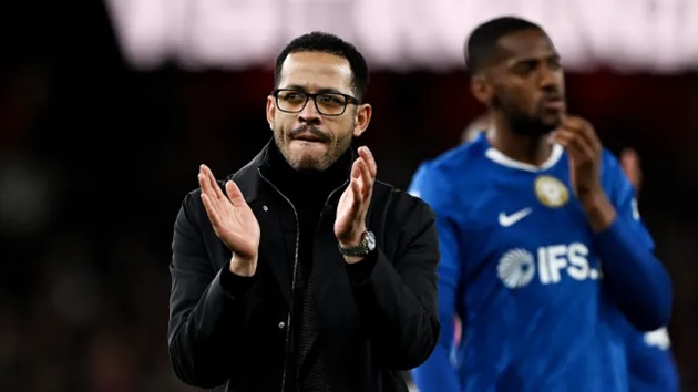 Rosenior thất vọng khi Rice tho&aacute;t &aacute;n phạt.