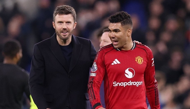 Casemiro l&agrave; nh&acirc;n tố kh&oacute; thay thế ở khu trung tuyến Man United.