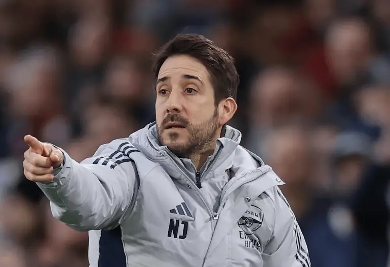 Chuy&ecirc;n gia Nicolas Jover của Arsenal.