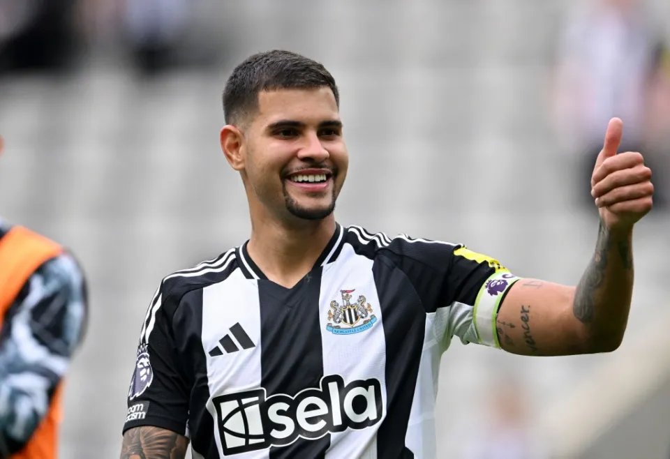 Hồ sơ và sự nghiệp của Bruno Guimarães