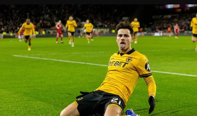 Wolves xứng đ&aacute;ng với 3 điểm.