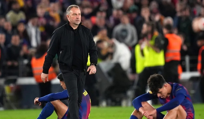 Ảnh bài viết Hansi Flick thừa nhận mạo hiểm khi để Pedri đá đủ 90 phút