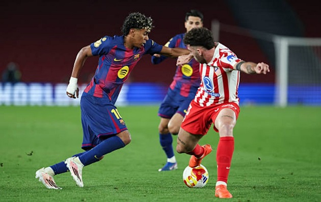 Ảnh bài viết Yamal lập kỷ lục rê bóng khó tin ngày Barca bị loại