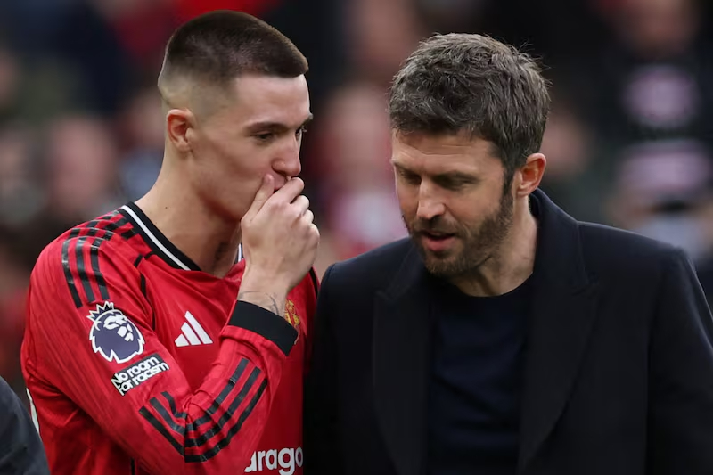 Sesko thăng hoa khi Carrick tiếp quản.