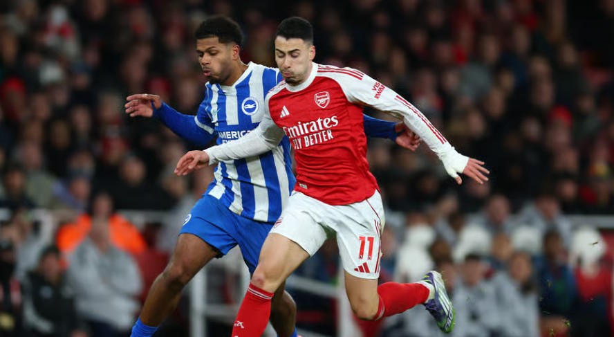Ảnh bài viết Merson và Sutton lo Arsenal sảy chân tại Brighton vì áp lực