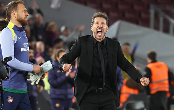 Ảnh bài viết Simeone hé lộ lời quát tháo giúp Atletico đứng vững trước Barca
