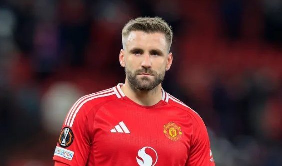 MU đang t&igrave;m kiếm phương &aacute;n thay thế l&acirc;u d&agrave;i cho Shaw.