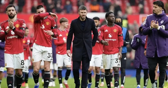 Man United vừa thua trận đầu ti&ecirc;n dưới thời Carrick.