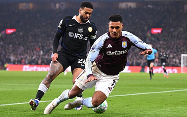 Reece James (7): Được đẩy lên đá tiền vệ, đội trưởng Chelsea thi đấu đầy nhiệt huyết. Anh tham gia vào nhiều pha tranh chấp tay đôi quyết liệt và phàn nàn vì bị từ chối một quả phạt đền sớm.