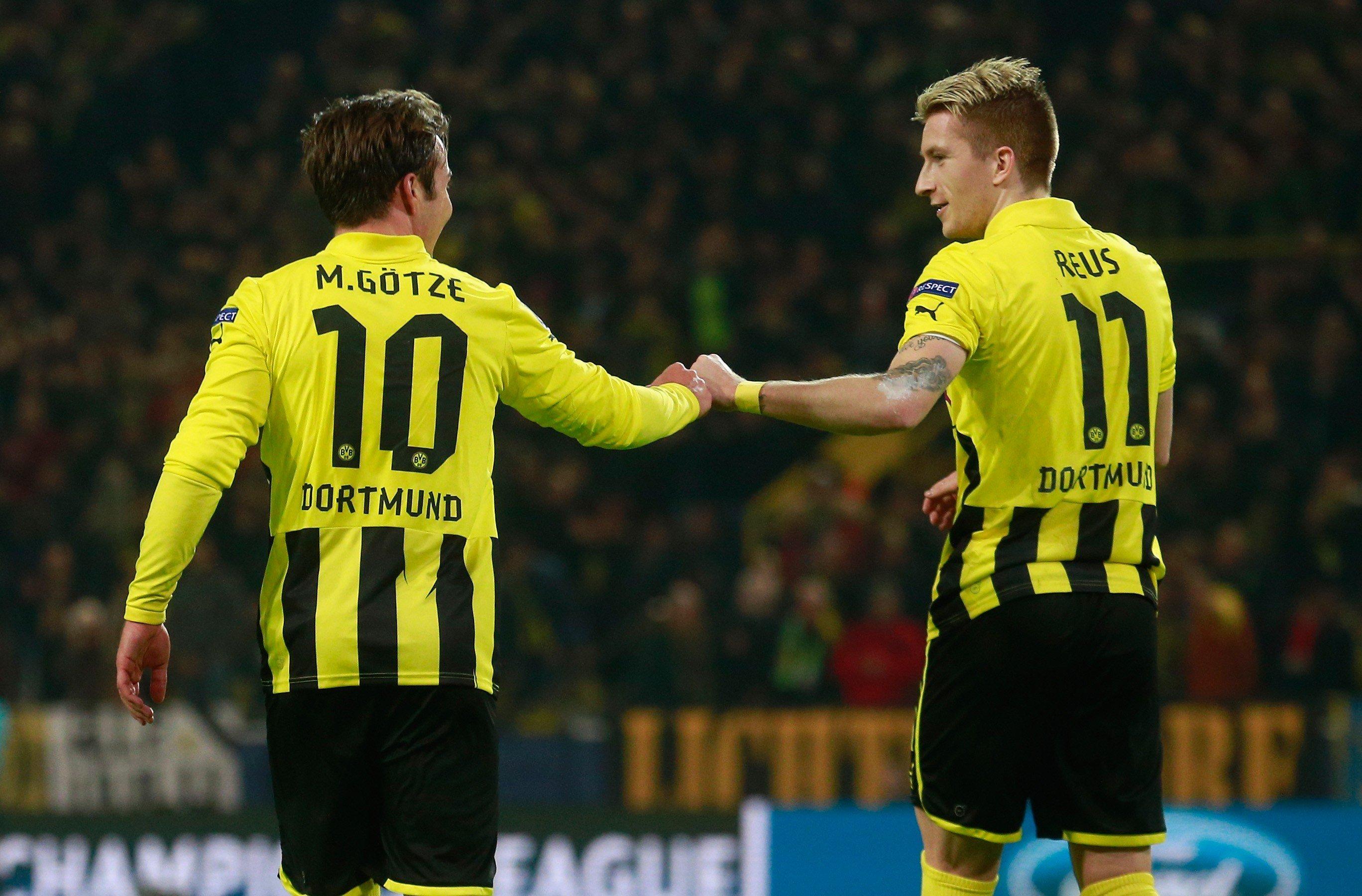 Khoảnh khắc Gotze nhớ đến Marco Reus.