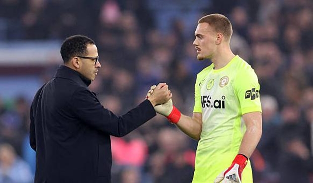 Ảnh bài viết Bản lĩnh thép giúp Liam Rosenior đập tan hoài nghi tại Chelsea