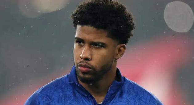 Ảnh bài viết Man Utd quyết không buông tha Andrey Santos của Chelsea