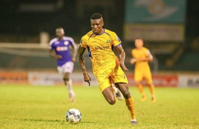 Olaha vẫn phải chờ đợi để được lên tuyển.