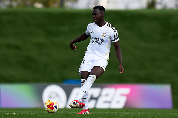 Ảnh bài viết Giải mã Lamini Fati, "hòn đá tảng" mới của Real Madrid