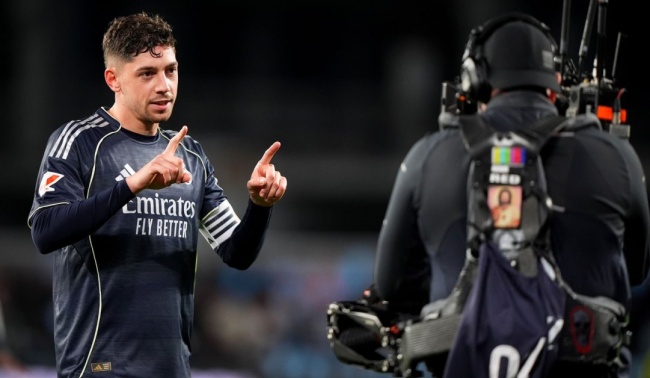 Federico Valverde ghi bàn quyết định cho Real.