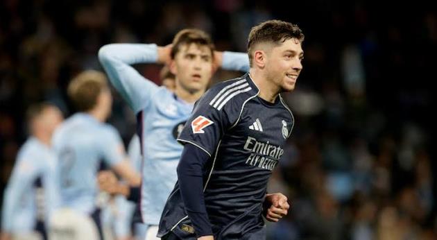 Federico Valverde tỏa s&aacute;ng ph&uacute;t cuối gi&uacute;p Real gi&agrave;nh 3 điểm.
