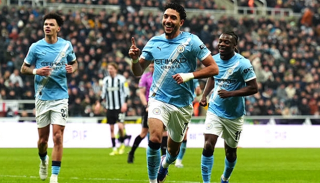 Newcastle United kh&ocirc;ng thể cản bước Manchester City.