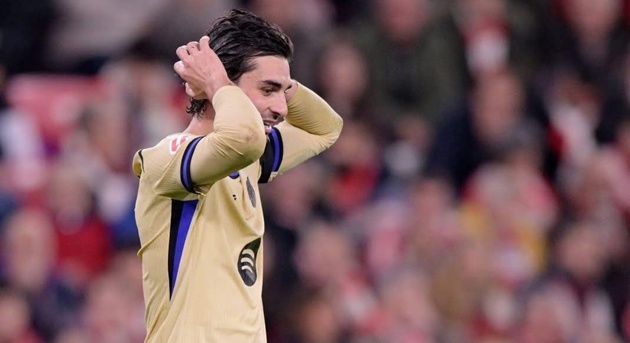 Ferran Torres - 6.5: Tiếp tục thi đấu k&eacute;m hiệu quả v&agrave; g&acirc;y thất vọng trước khung th&agrave;nh. Anh c&oacute; v&agrave;i pha di chuyển ổn nhưng hầu như kh&ocirc;ng mang lại &yacute; nghĩa g&igrave; cụ thể.